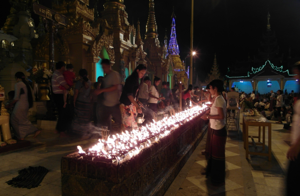 Buddhistisches Lichterfest