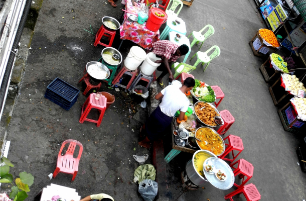 Strassenrestaurant in Yangon